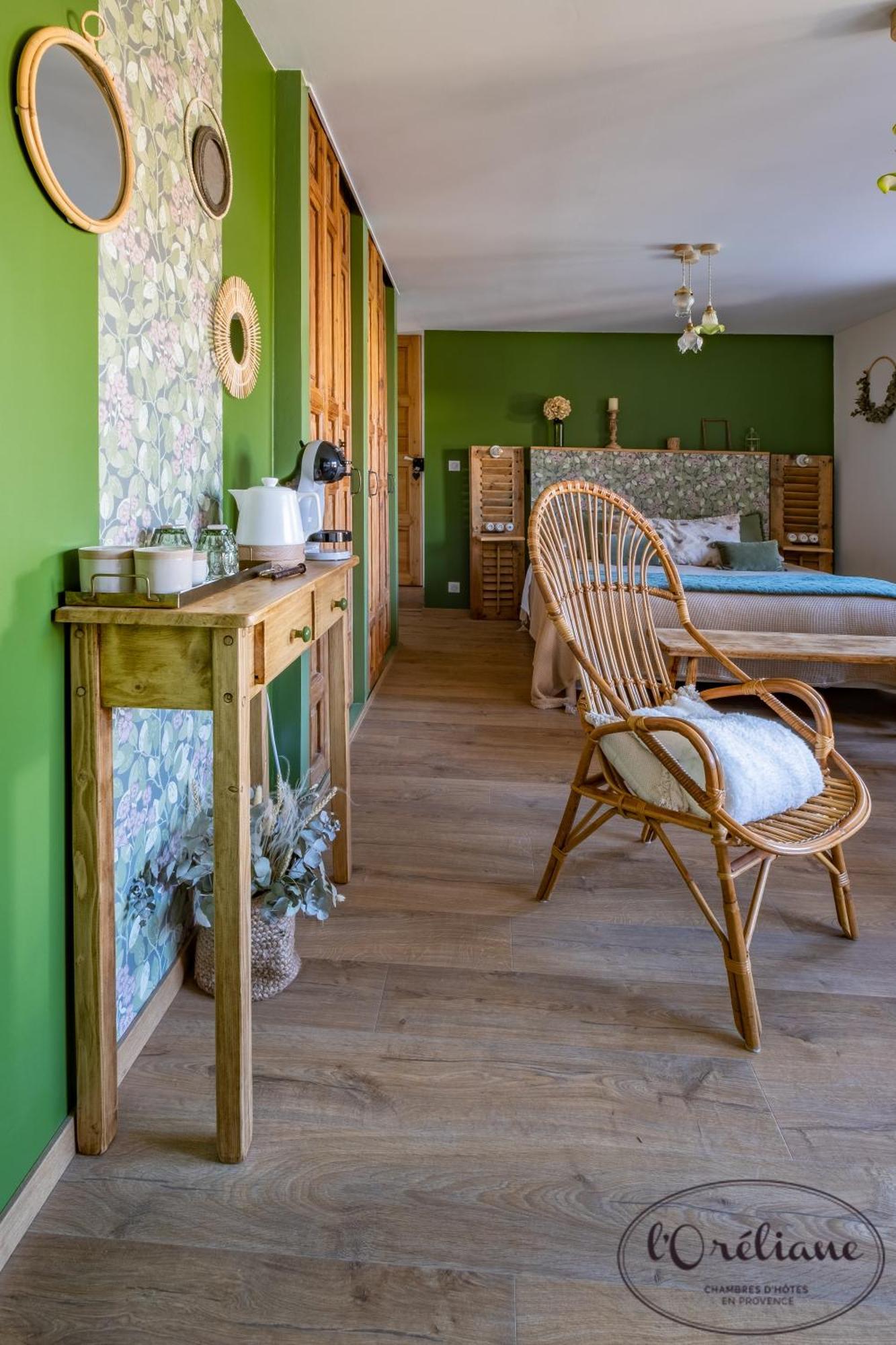 Châteauneuf-de-Gadagne Chambres D'Hotes L'Oreliane En Provence Only Adult מראה חיצוני תמונה