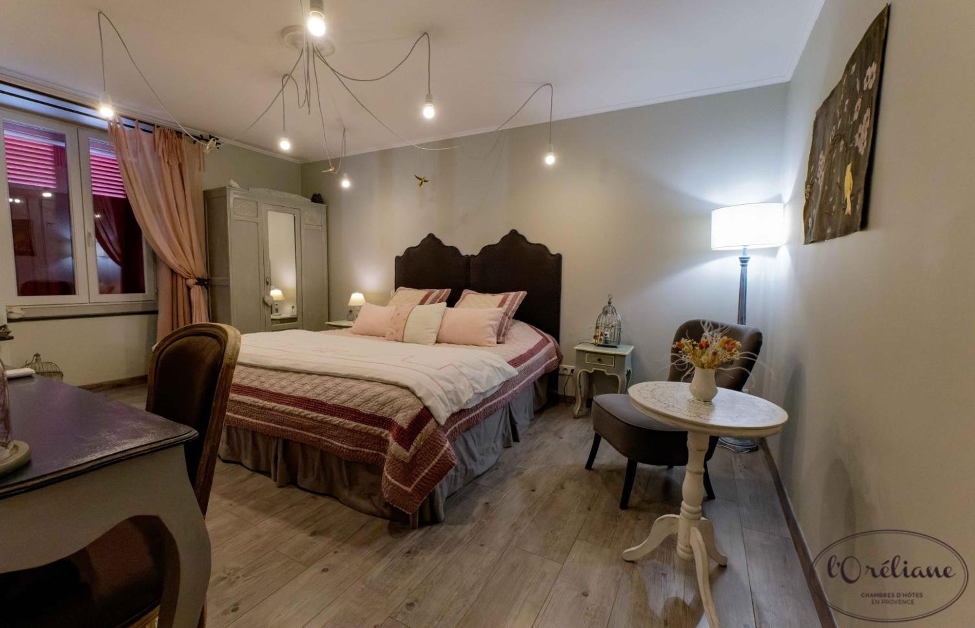 Châteauneuf-de-Gadagne Chambres D'Hotes L'Oreliane En Provence Only Adult מראה חיצוני תמונה